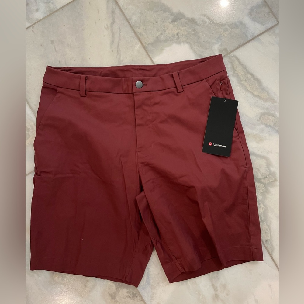 Mens Lululemon shorts with tags.